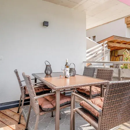 Josef Konrad Apartment